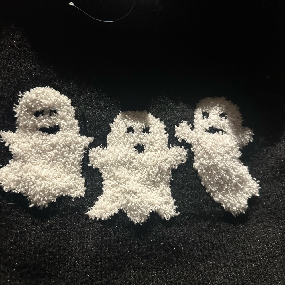 NWOT Cupcakes and cashmere Black Ghost knitted sweater - Picture 3 of 5